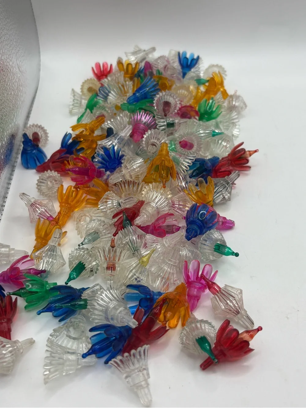 Vtg Lot 100+ Christmas Light Flower Tulip Multi Color Covers Reflectors Bulbs